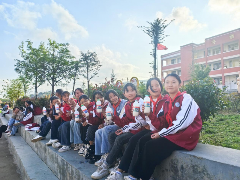 真情传递温暖，爱心点亮希望|太阳成集团“抗旱保教”捐赠活动圆满完成